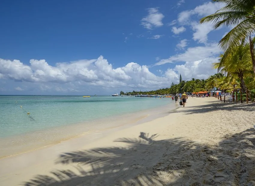 Playa West Bay en Roatán, Honduras